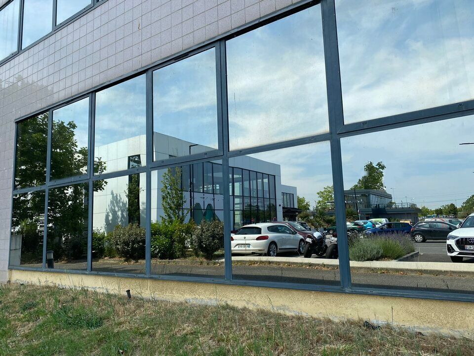 Location bureaux 400 m² à LABEGE