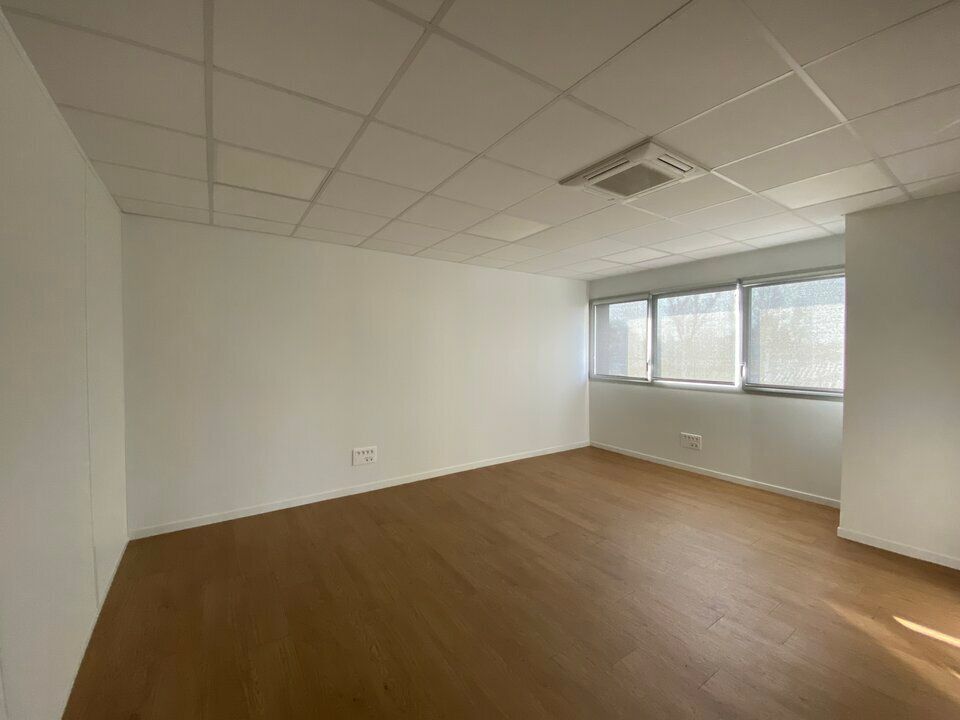 Location bureaux 160 m² à CUGNAUX