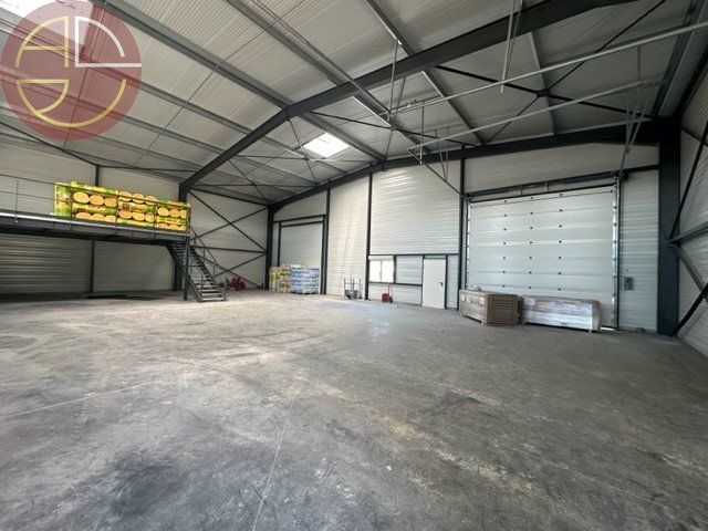 Location local 2000 m² à MONTAUBAN