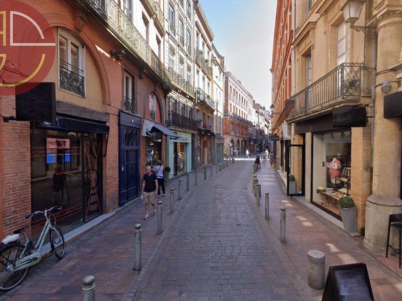 Location local commercial 52 m² à TOULOUSE