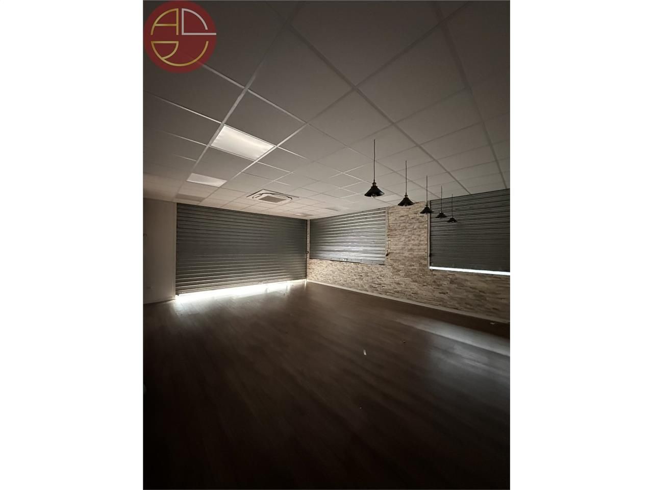 Location local commercial 300 m² à PORTET-SUR-GARONNE