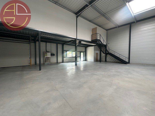 Location local 336 m² à LAUNAGUET