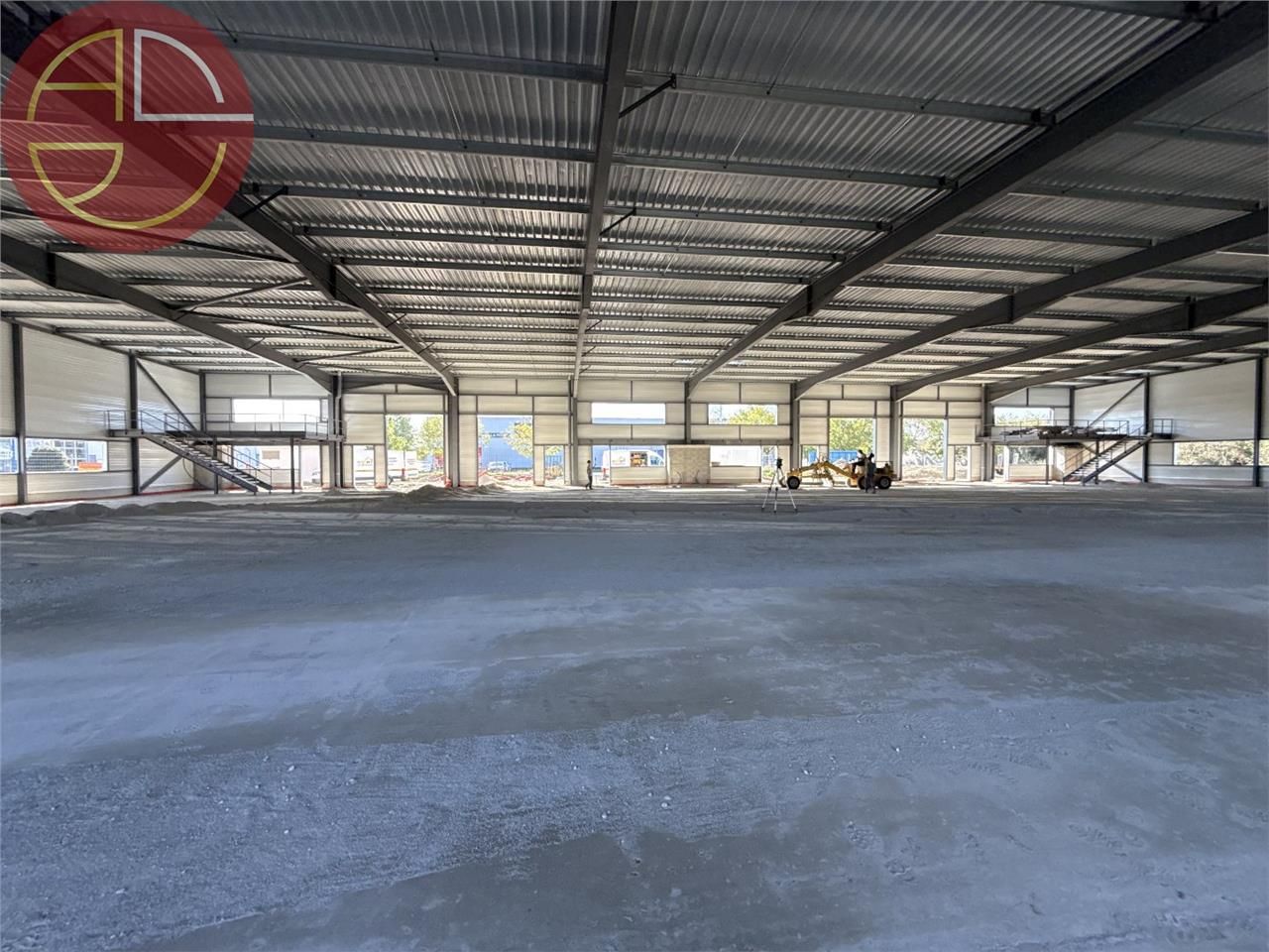 Vente local 2268 m² à PORTET-SUR-GARONNE