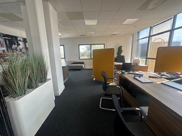 Location bureaux 311 m² à LABEGE