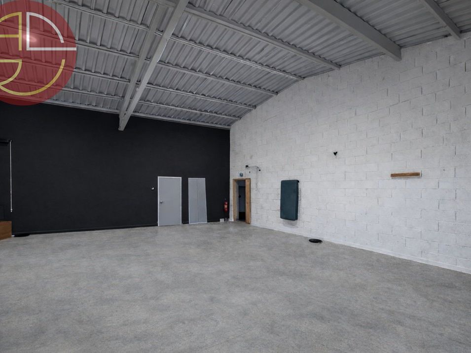 Vente local 485 m² à PLAISANCE-DU-TOUCH