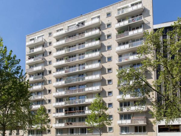 Location local commercial 85 m² non divisibles