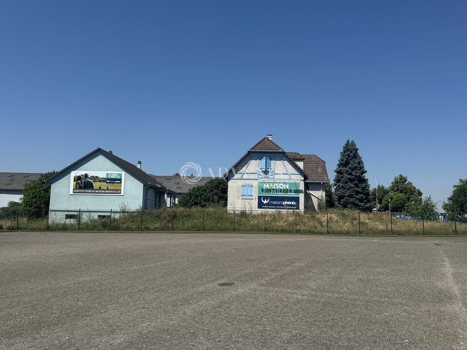 Vente bureaux 607 m² non divisibles
