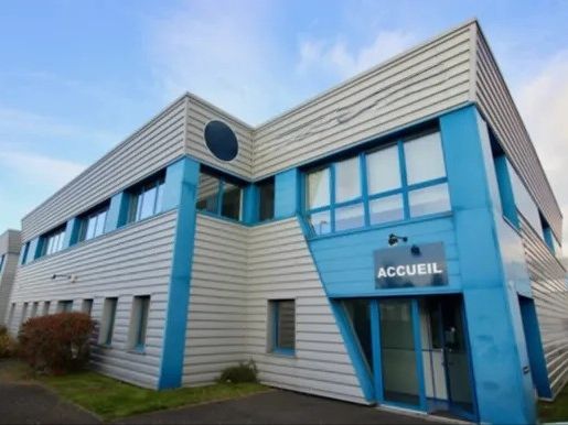 Location local 240 m² à Harfleur