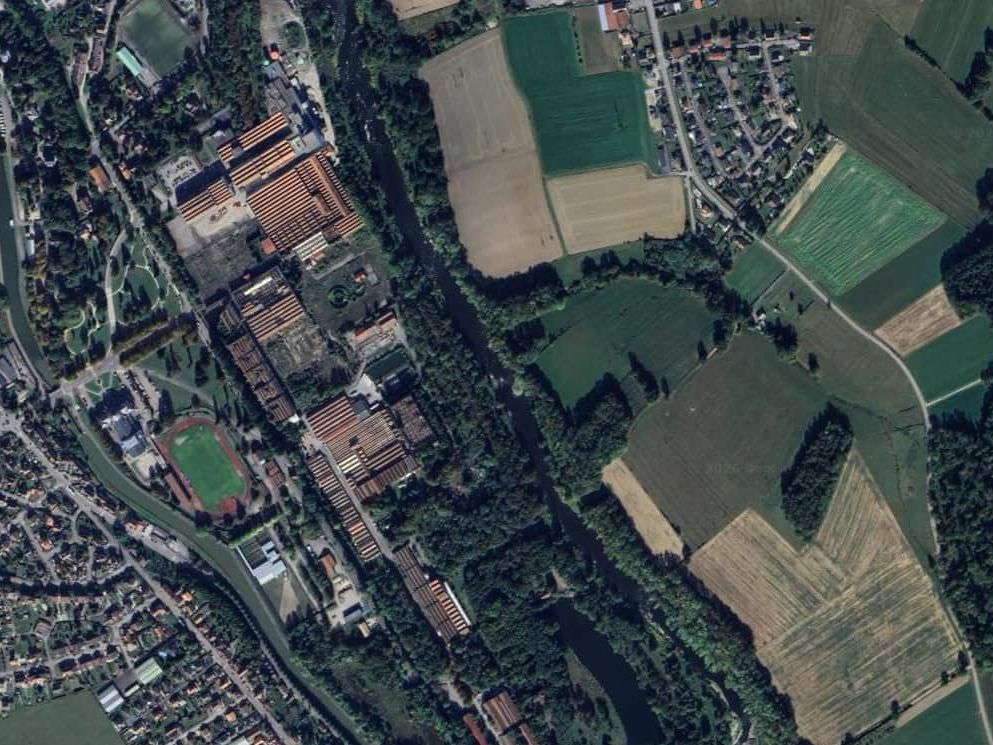 Vente local 400000 m² à Thaon-les-Vosges