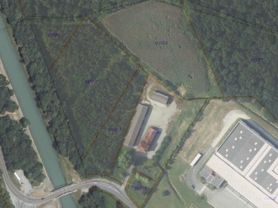 Vente terrain 40311 m² non divisibles