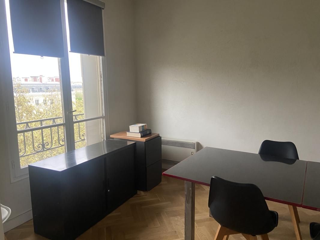 Location bureaux 130 m² non divisibles