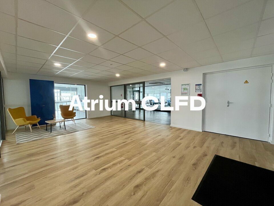 A LOUER – BUREAUX ERP Catégorie 5 – Aubière