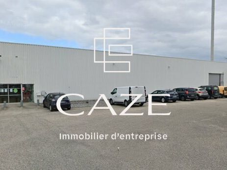 Location local d''activites 2100 m² non divisibles
