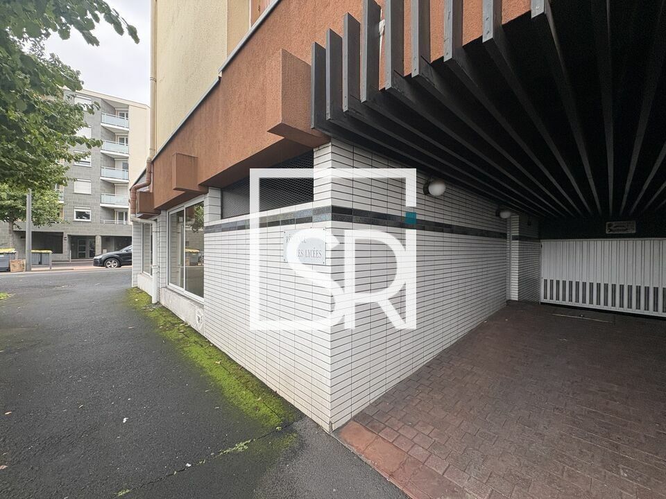 Vente local commercial 20 m² non divisibles