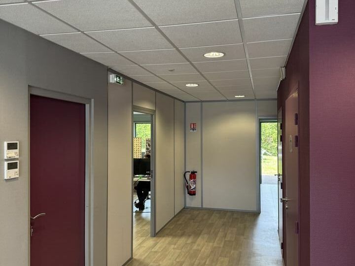 Immeuble de bureaux indépendant