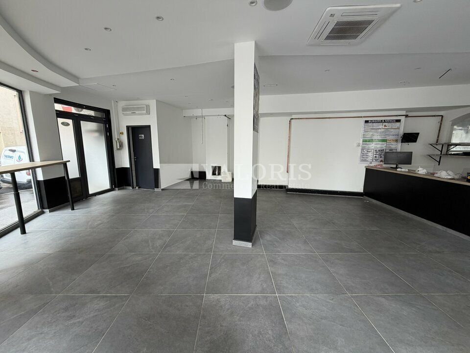 Valoris Real Estate vous propose à la location un local commercial d'une surface de 88 m² dans le 7ème arrondissement de Lyon.