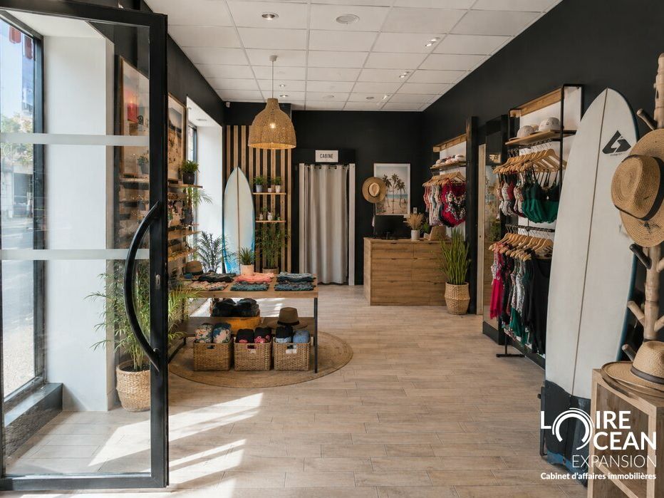 Location local commercial 50 m² divisibles à partir de 50 m²