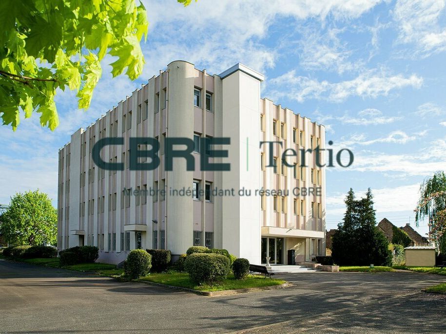 Vente bureaux 446 m² divisibles à partir de 150 m²