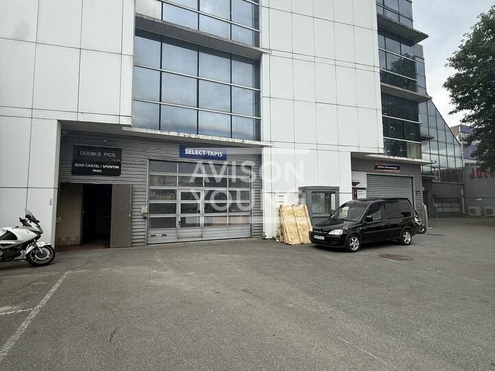 A louer local d'activités d'une superficie de 750 m² - SAINT DENIS (93)