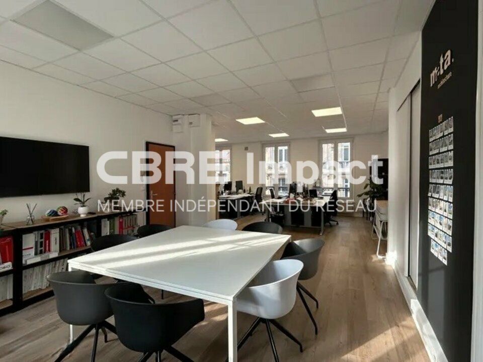 Location bureaux 55 m² non divisibles