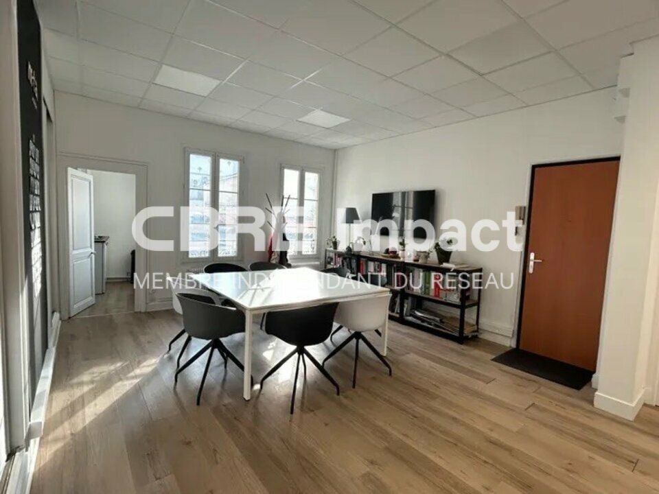 Bureau d'une surface de 55 m² env.