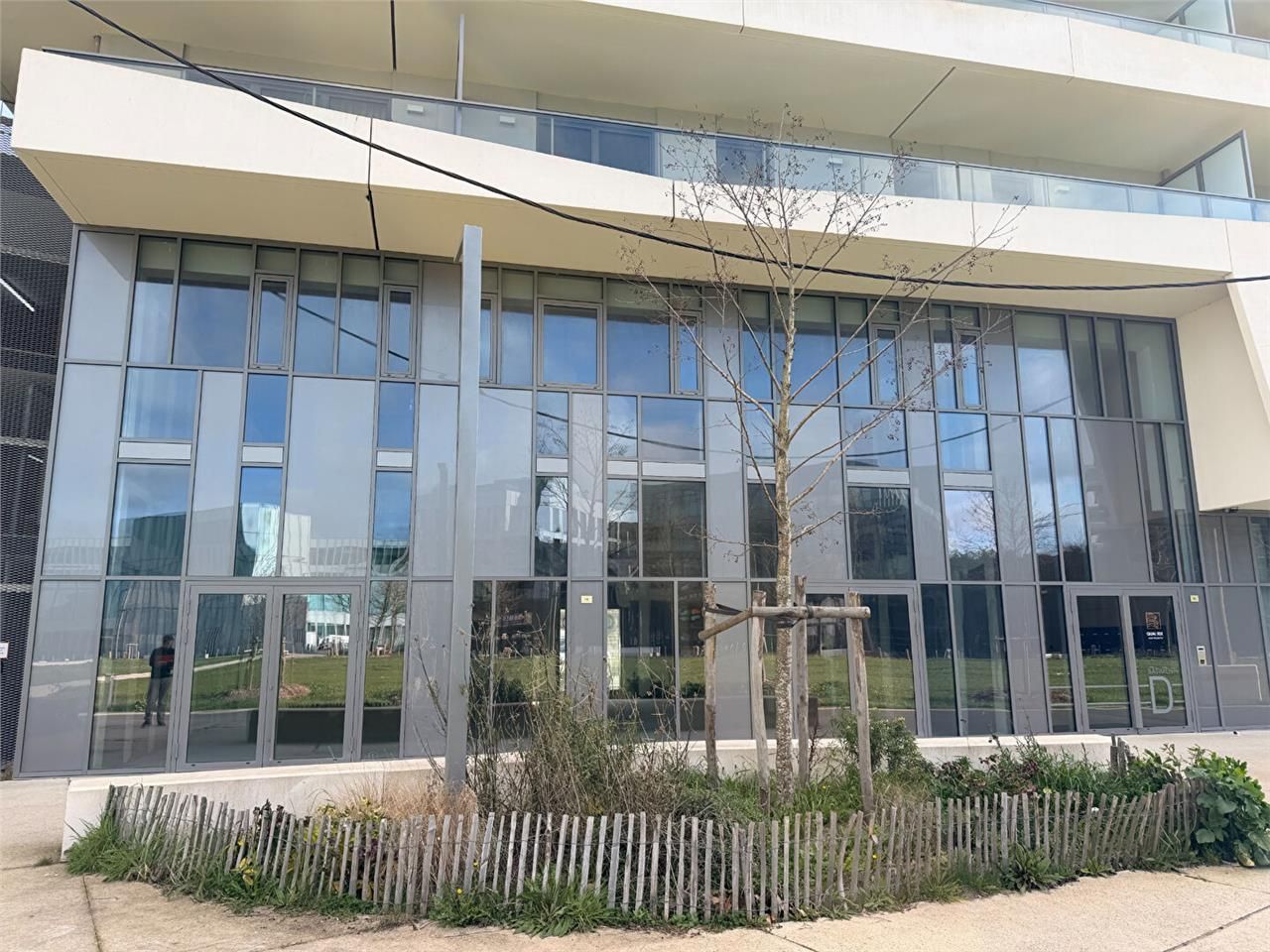 Location local commercial 163.70 m² à CAEN