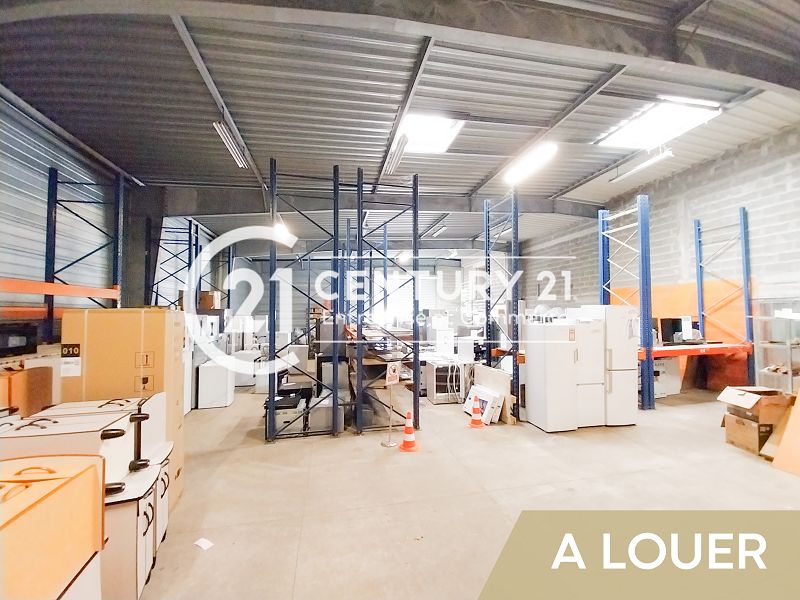 Location entrepot 625 m² à ST NAZAIRE