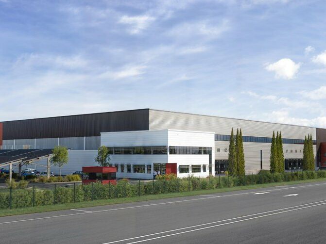 Entrepôt logistique quadri-température - 5 736 m² - ICPE & BREEAM Very Good
