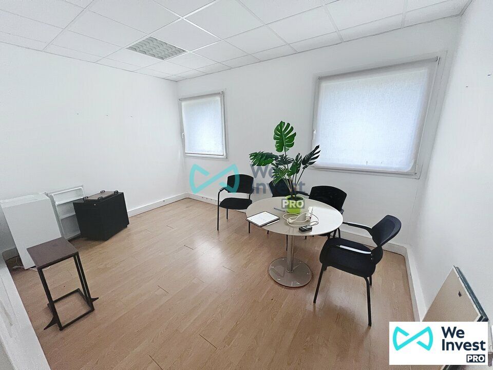 Location bureaux 162 m² non divisibles