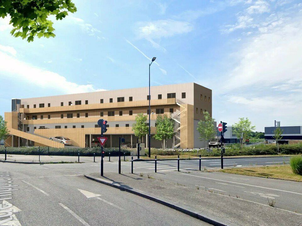 Vente local d''activites 2354 m² divisibles à partir de 138 m²