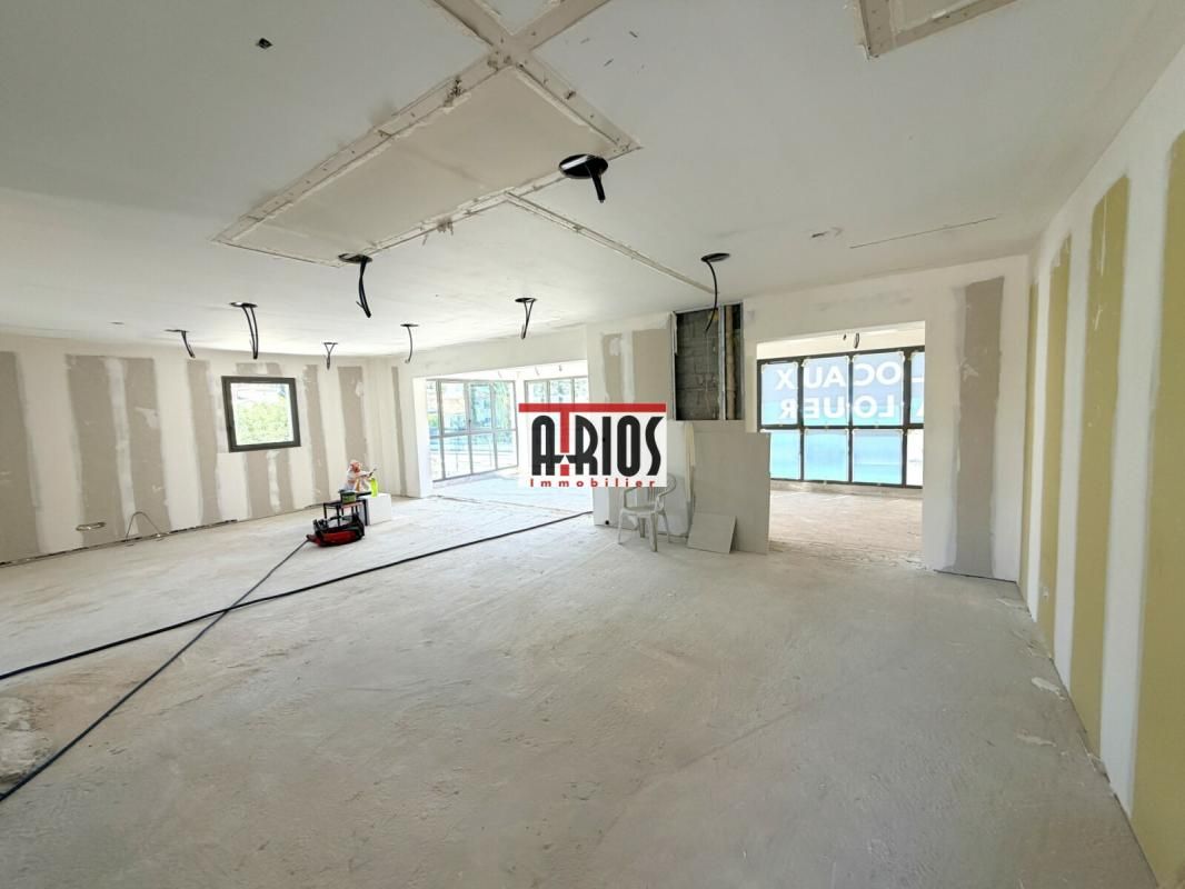 Location bureaux 214 m² non divisibles