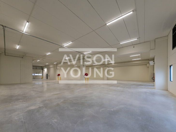 Location local d''activites 537.03 m² non divisibles