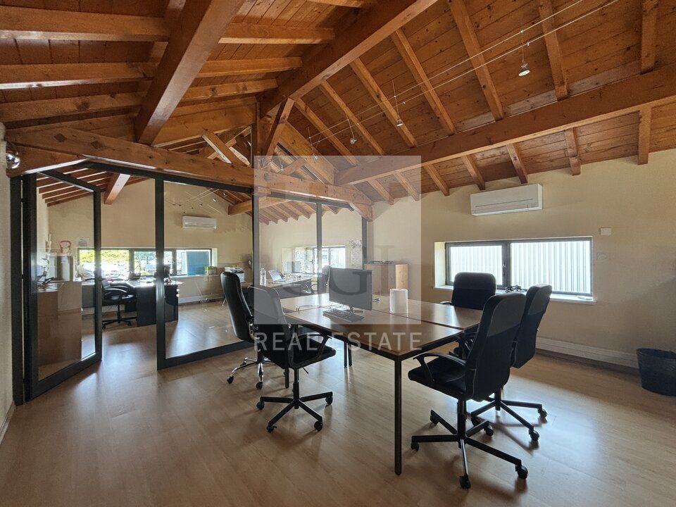 Location bureaux 110 m² non divisibles