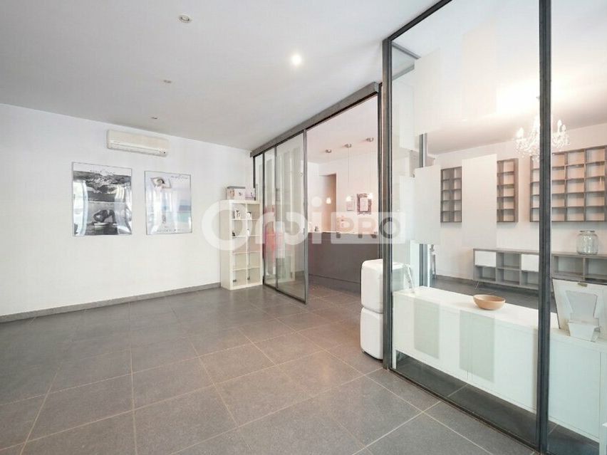 Cession bureaux 53.54 m² non divisibles