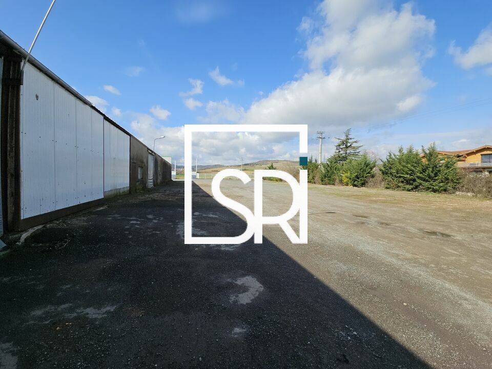 LOCATION LOCAL D'ACTIVITE / ENTREPOT 367 m2 - 63460 COMBRONDE / BEAUREGARD VENDON