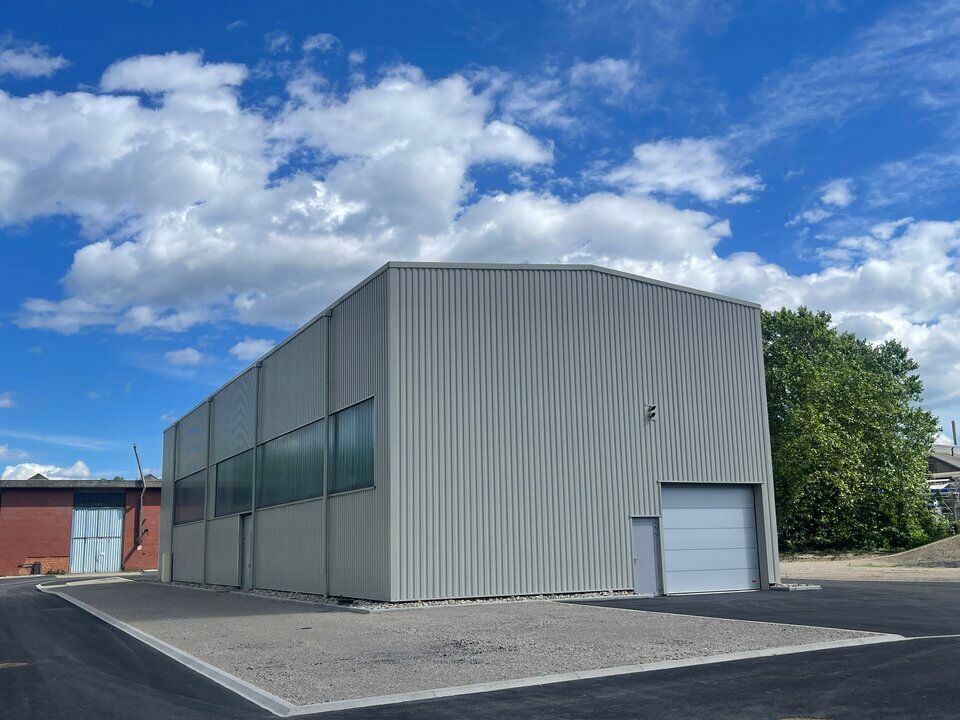 Vente local d''activites 490 m² non divisibles