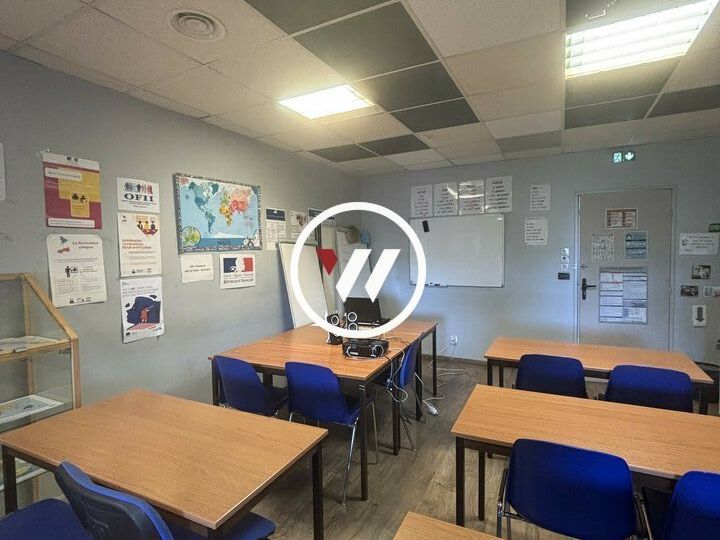 Location bureaux 65 m² non divisibles