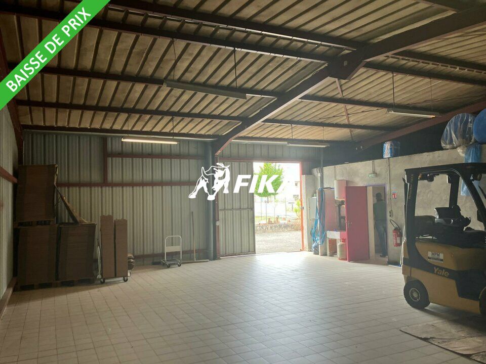 Vente local d''activites 800 m² non divisibles