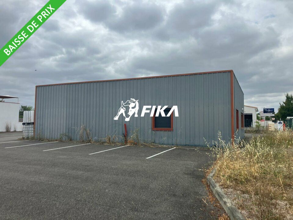 A VENDRE LOCAL D'ACTIVITE 800 m² - FONTENILLES