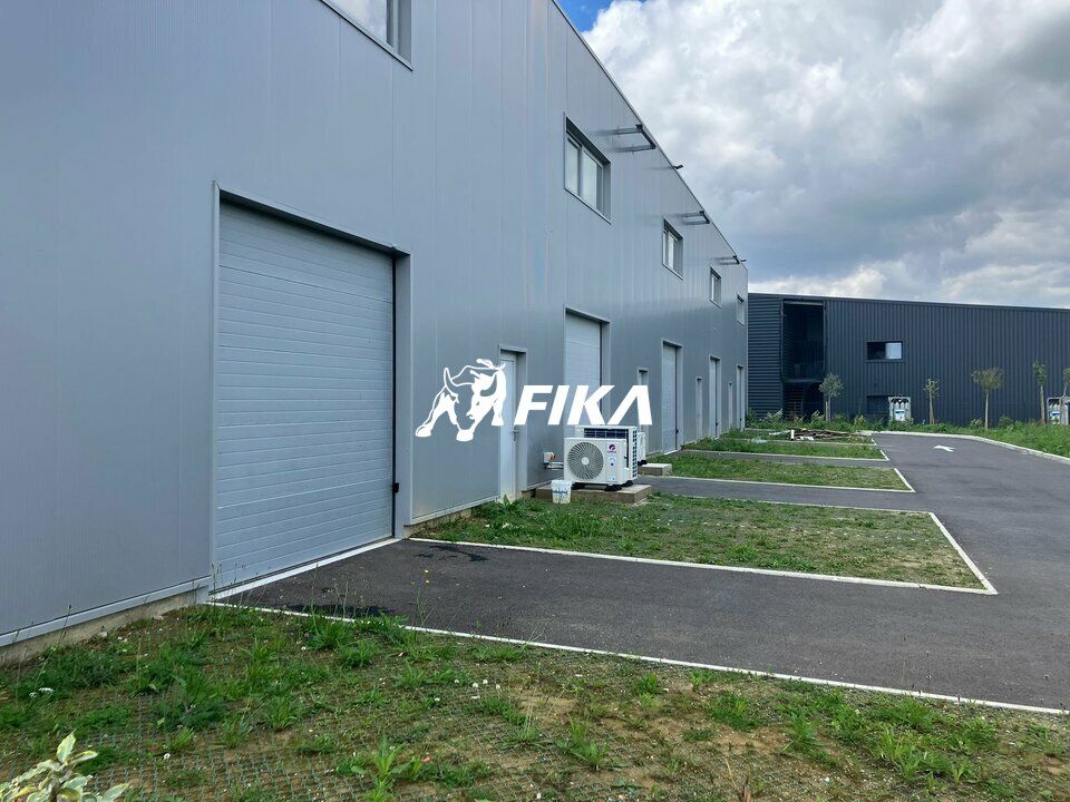 Vente local d''activites 135 m² non divisibles