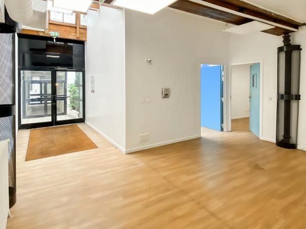 Location bureaux 252 m² non divisibles