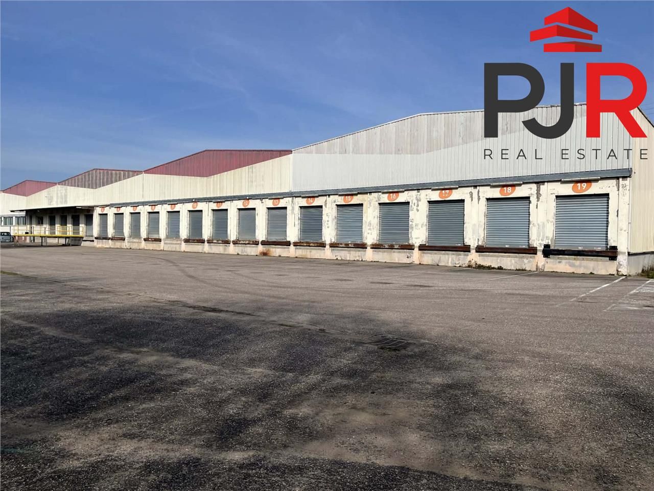 Vente local d''activités 7896 m² à Gondreville