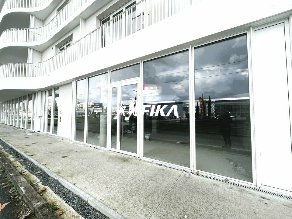 Vente local commercial 110 m² non divisibles