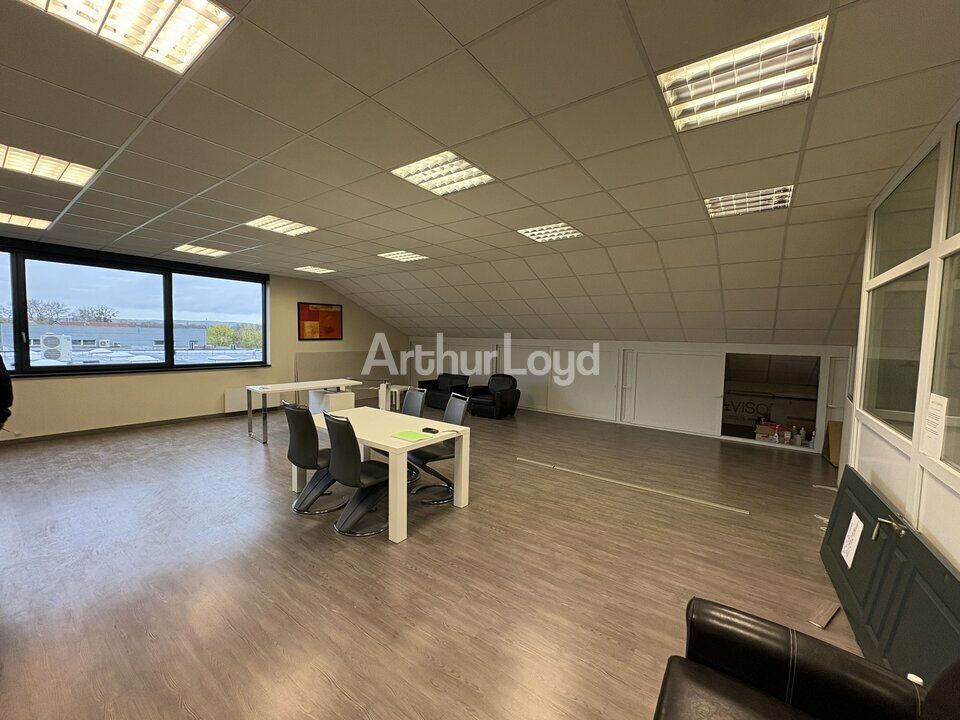 Bureau 120 m2