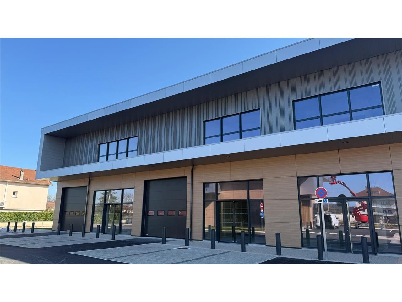 Location bureaux 939 m² divisibles à partir de 100 m²