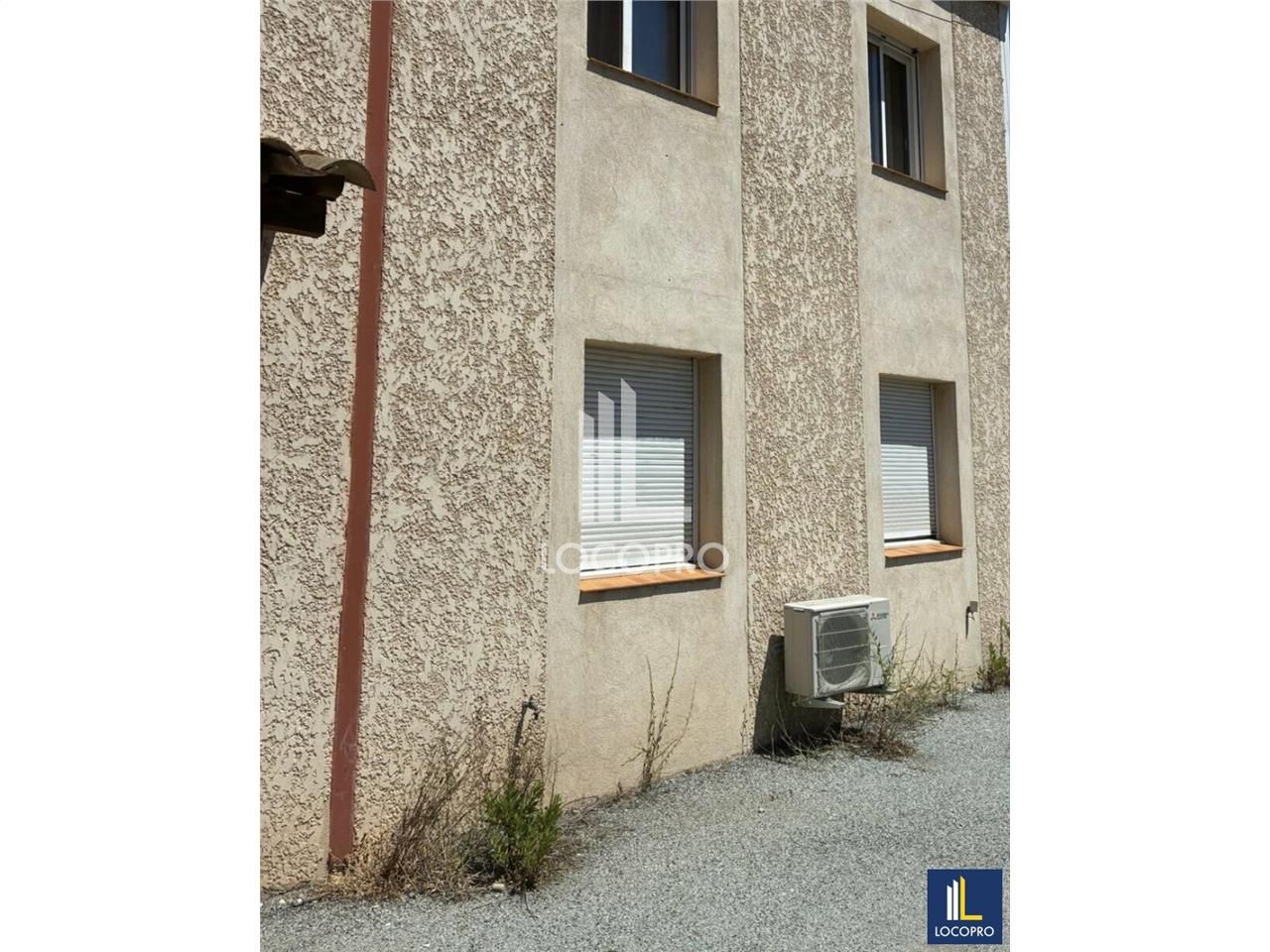 A LOUER - BUREAUX - 35 M2 - SAINT RAPHAEL