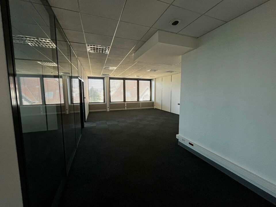 Location bureaux 134 m² non divisibles