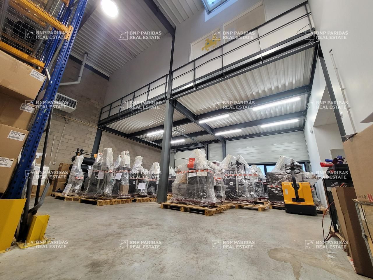 442 m² pour ce pme-pmi en location à Servon