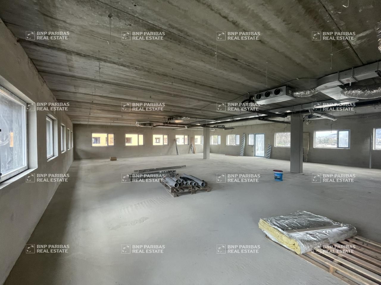 4165.44 m² pour ce bureaux en location à Chambéry