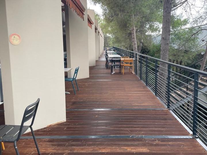 Location Local commercial 3352 m² non divisibles 06560 Valbonne